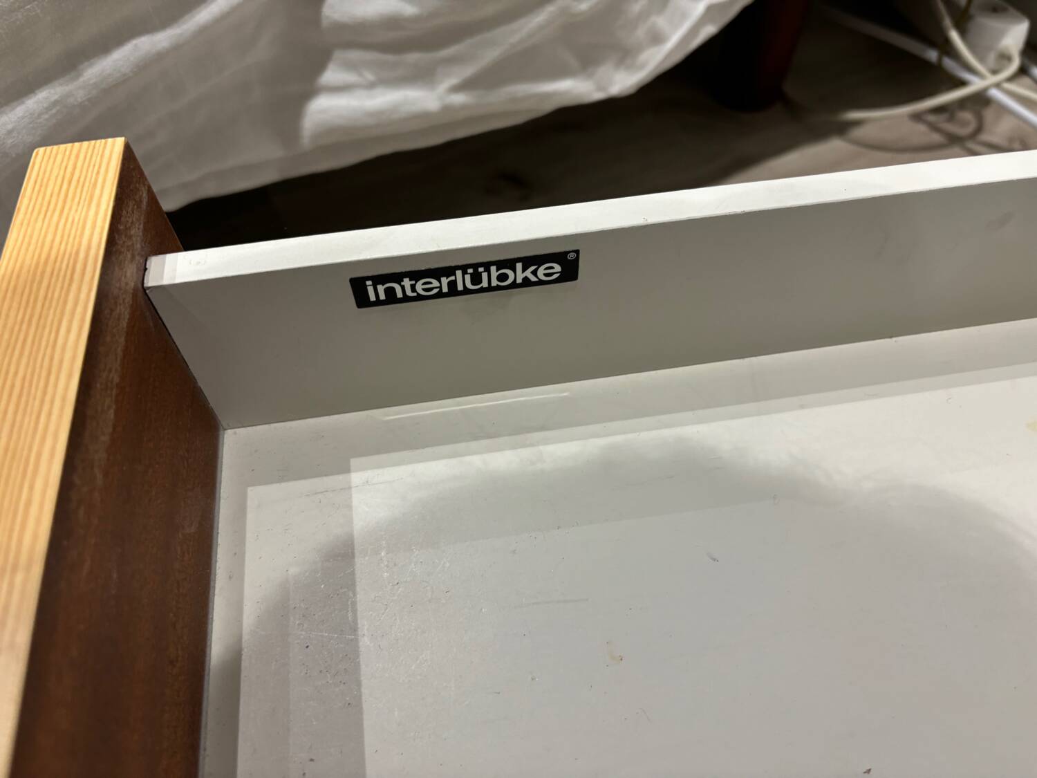 Nightstand / coffee table Interlübke vintage 70s – white lacquer