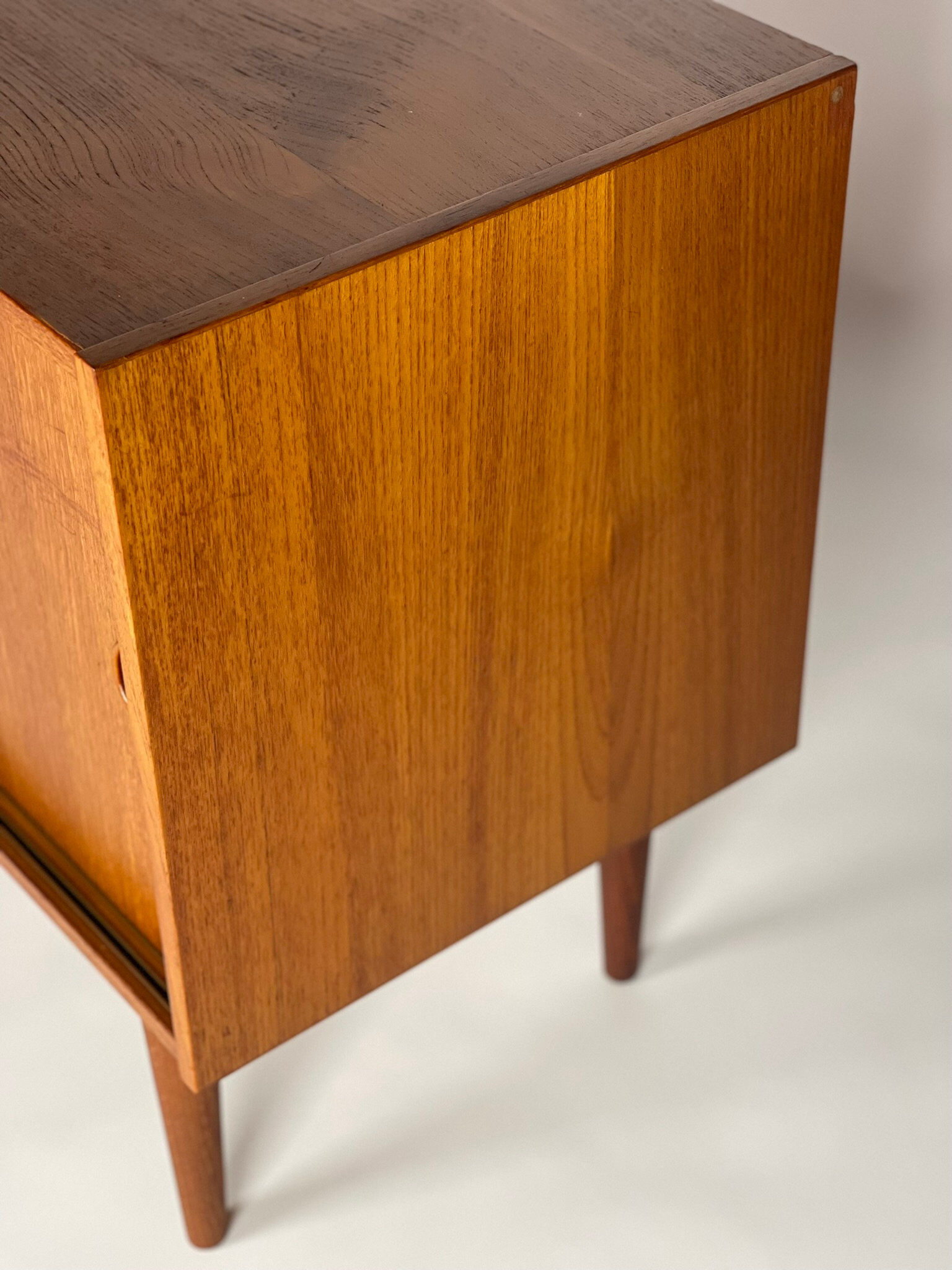 Buffet scandinave en teck année 60