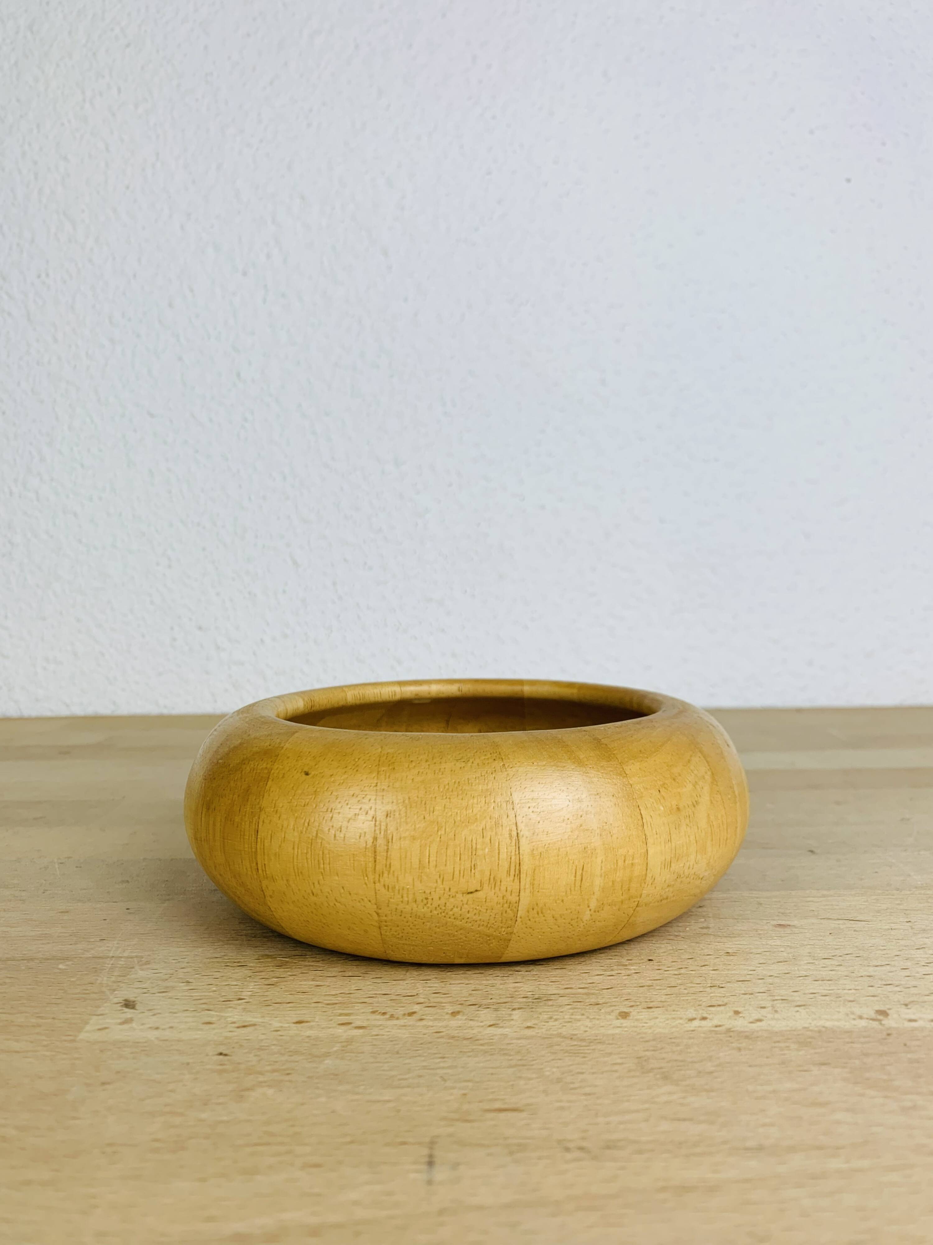 Vintage light wood empty pocket