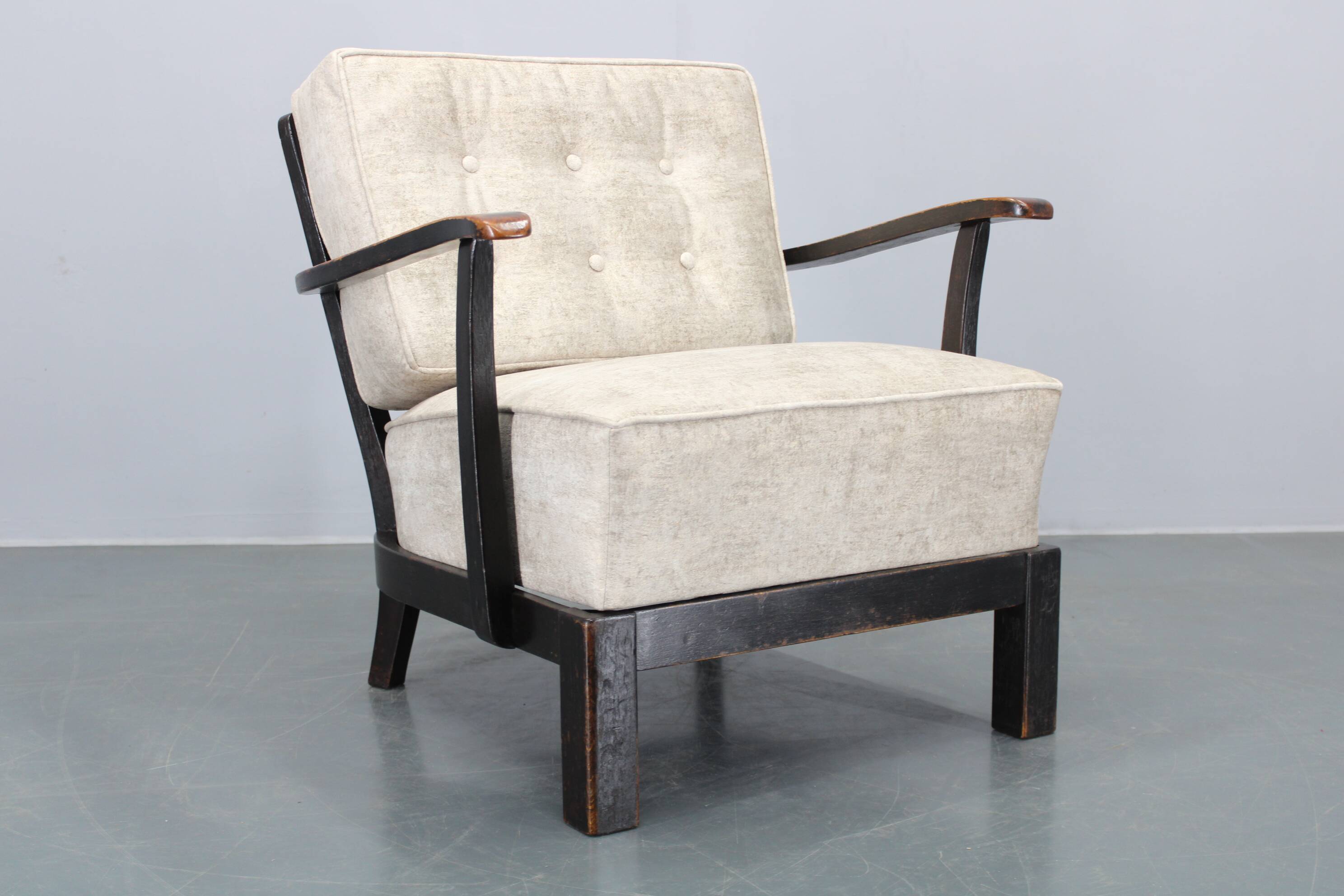 1940s Pair of Restored Thonet Armchairs , Czechoslovakia