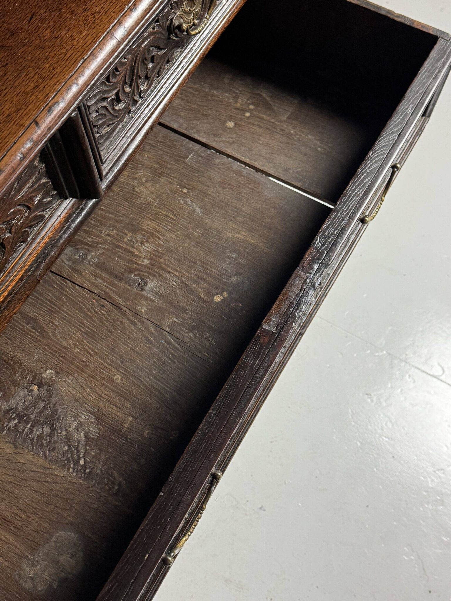 Commode anglaise du 19ème siècle