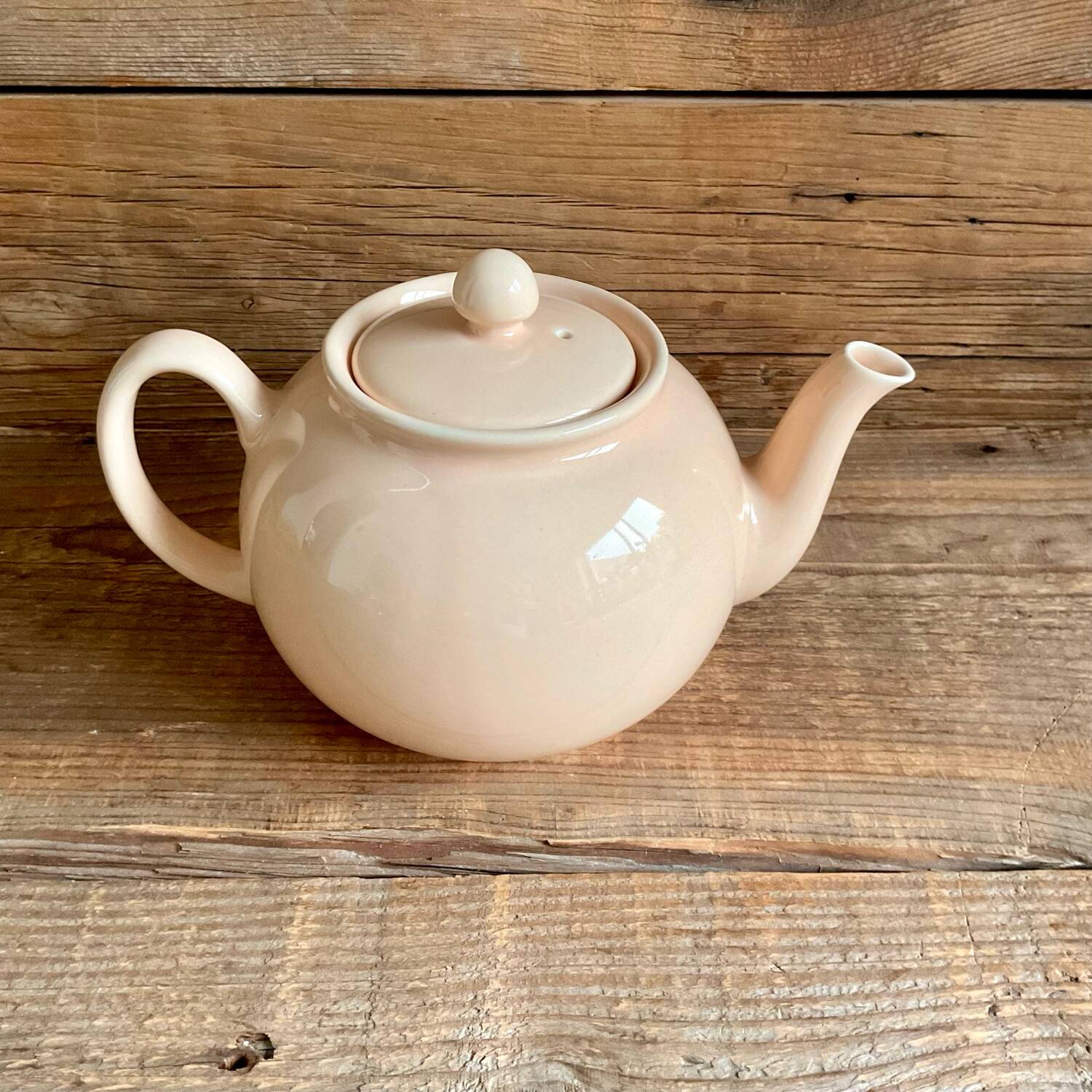 Pristine England Teapot
