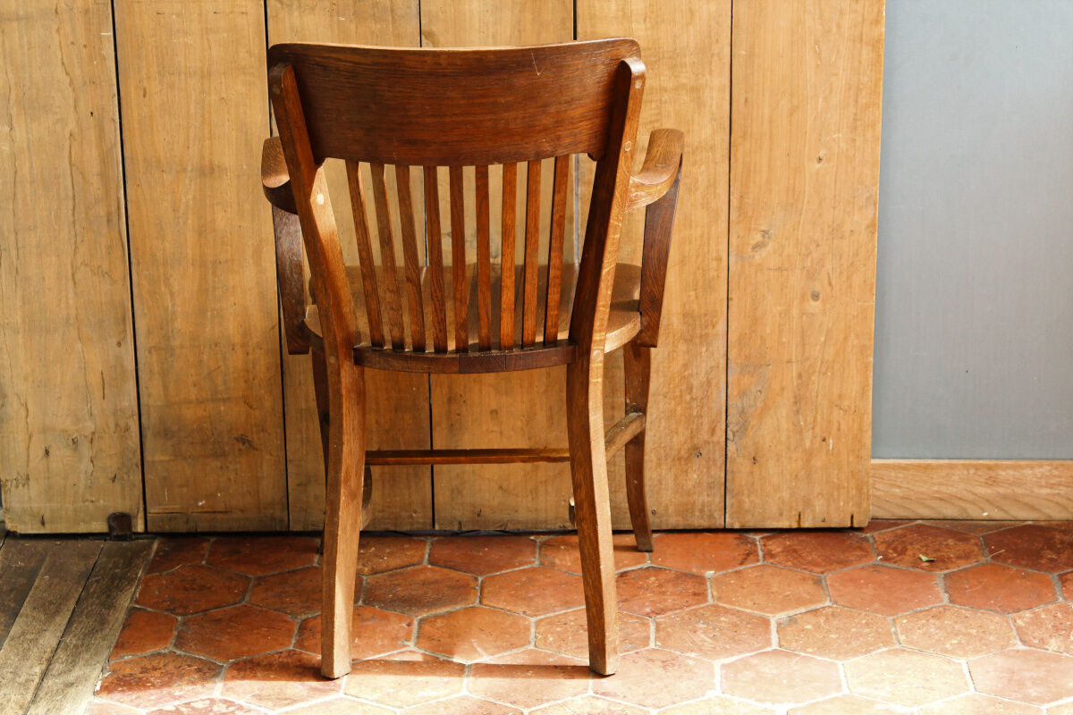 American office chair, 20s