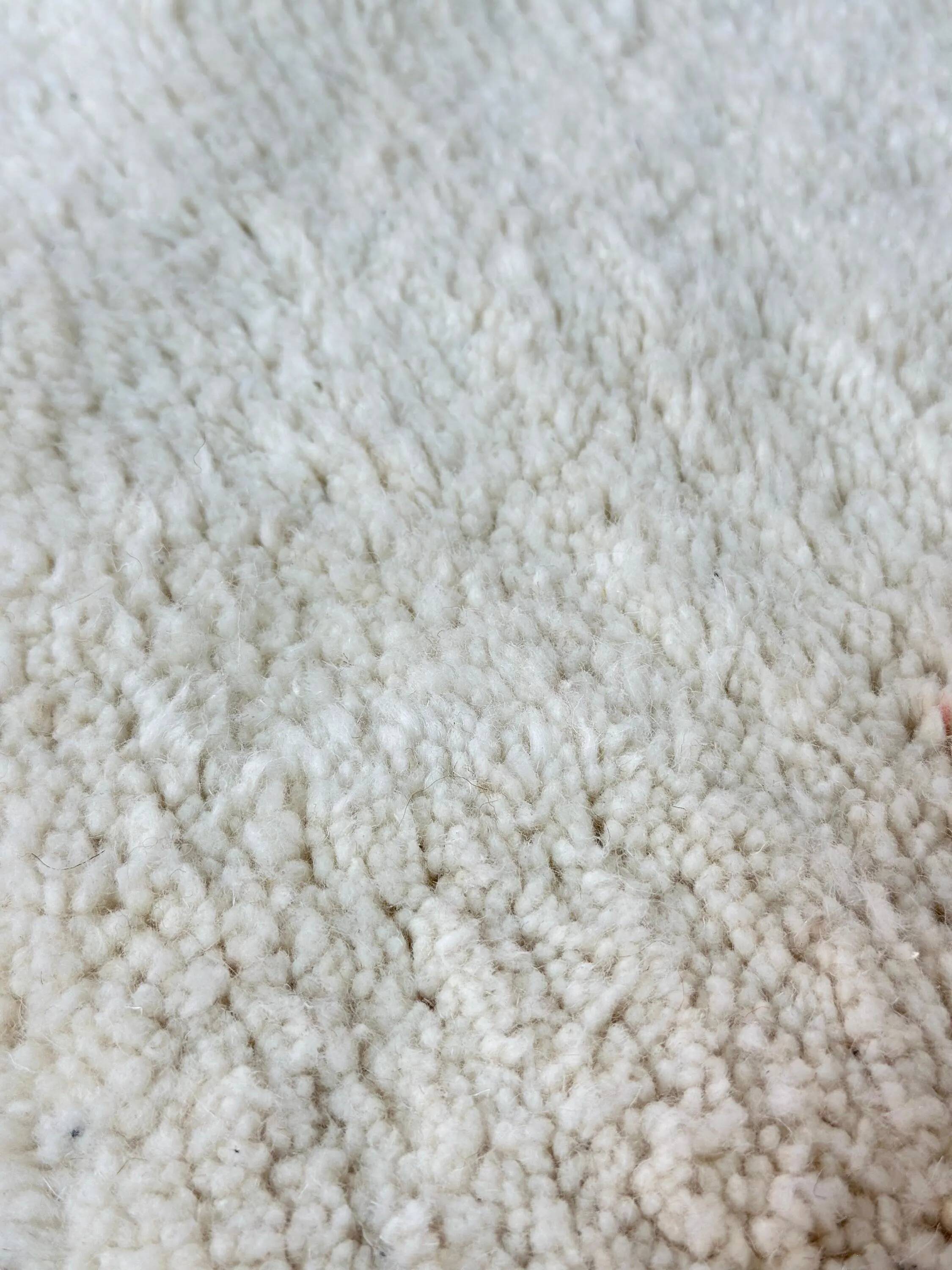 Berber rug natural wool Morocco 2.5 x 1.5 m