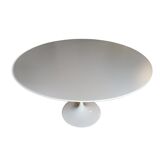 Dining room table with tulip leg