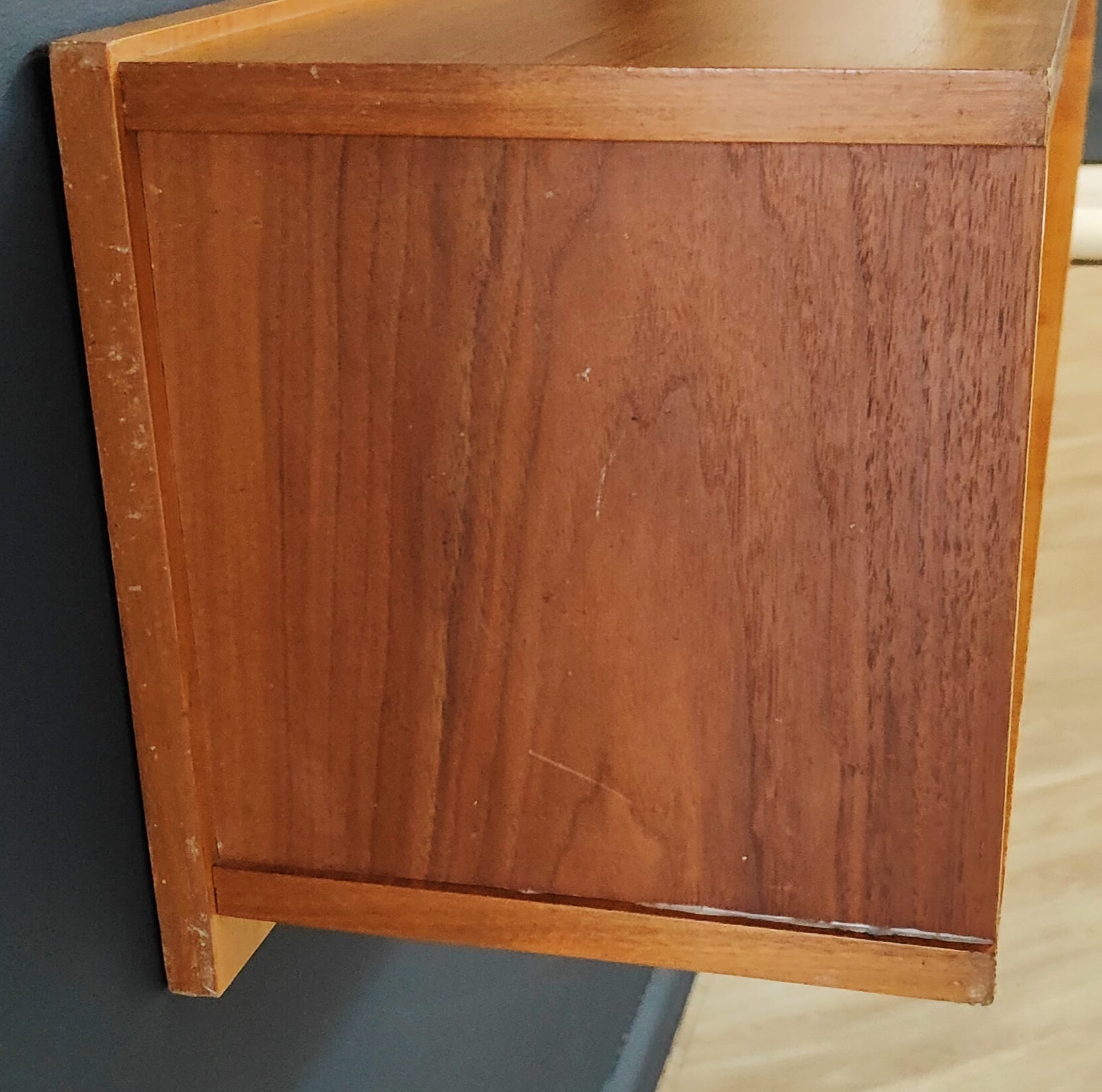 Mid Century floating cabinet | Vintage - bookcase, TV cabinet