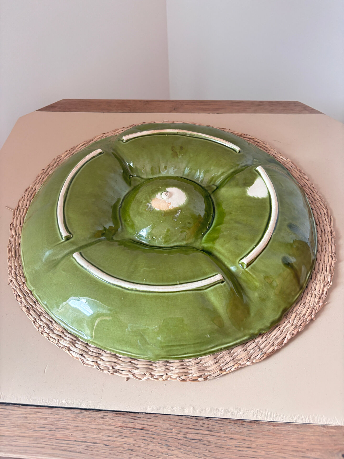 Sunflower plate slipware