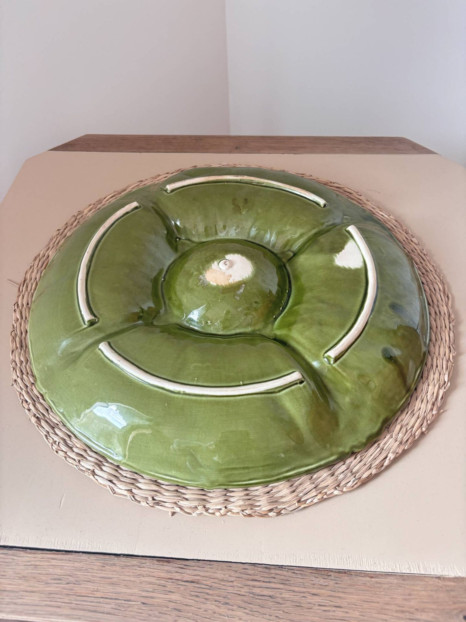 Sunflower plate slipware