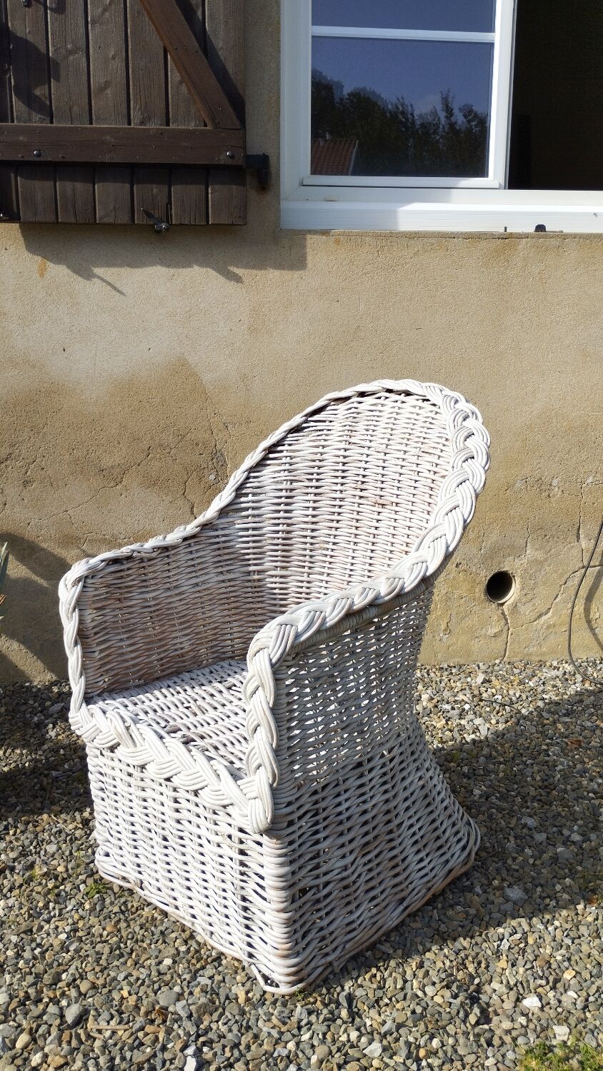 Fauteuil en rotin blanc