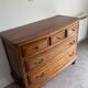 Commode vernie