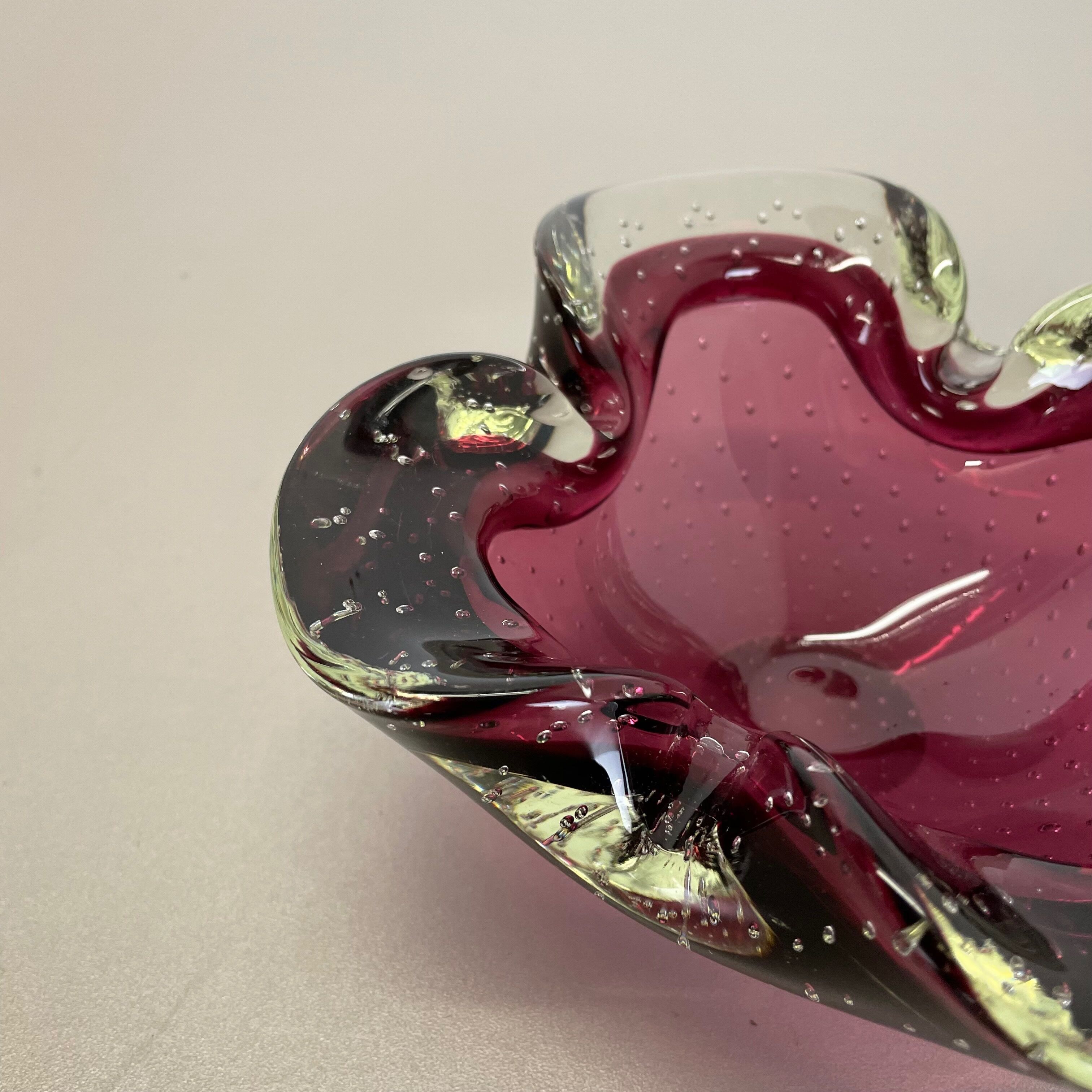 Cendrier en verre à bulles en verre de Murano rose Shell Shell Ashtray Murano, Italie, années 1970