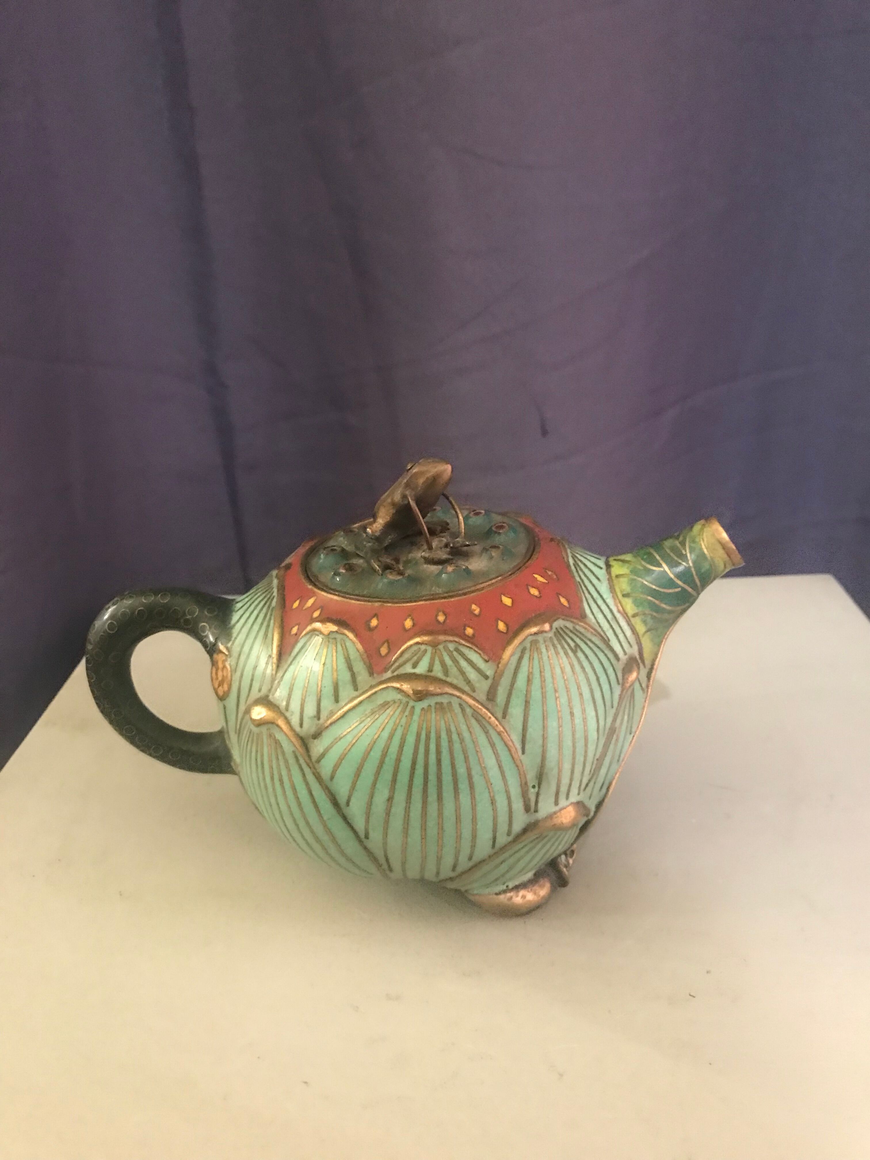 Cloisonnée tea in the shape of lotus flower