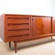 Enfilade Danoise en Teck 200 cm, modèle 31b, par Johannes Andersen 1960.