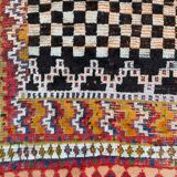 Tapis ancien tribal marocain fait main 124x142 cm