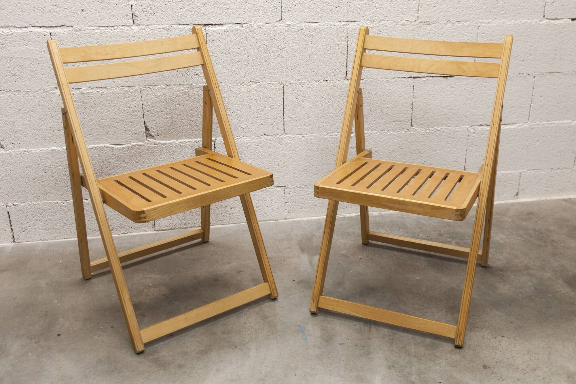 Paire de chaises pliantes Ikea 1970 couleur miel