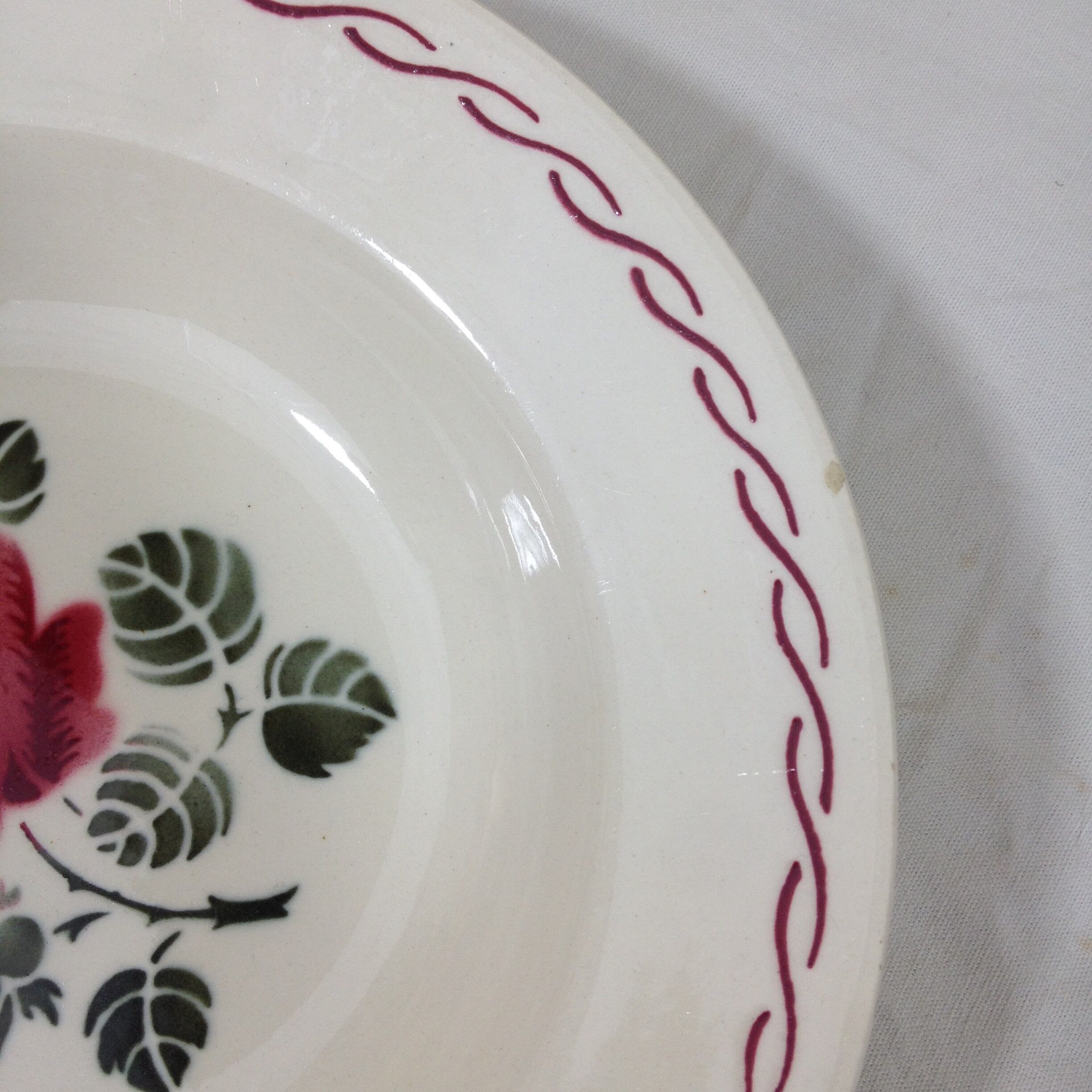 Six Badonviller hollow plates