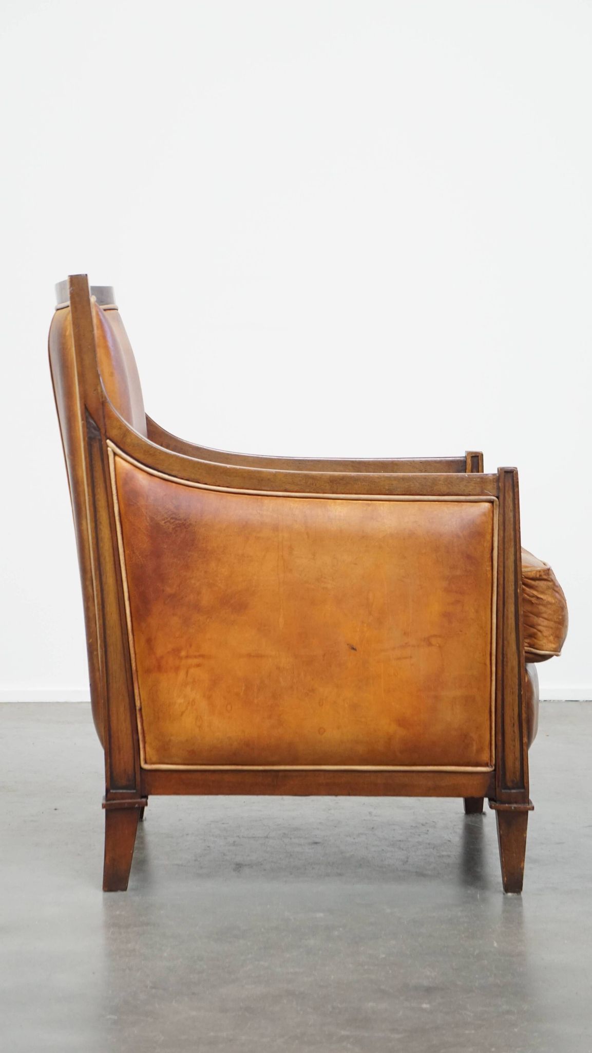 Cognac-Colored Sheepskin Leather Art Deco Design Chair Combined with Wood