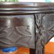 Guéridon en bois sculpté à double plateaux 41 x 72 cm