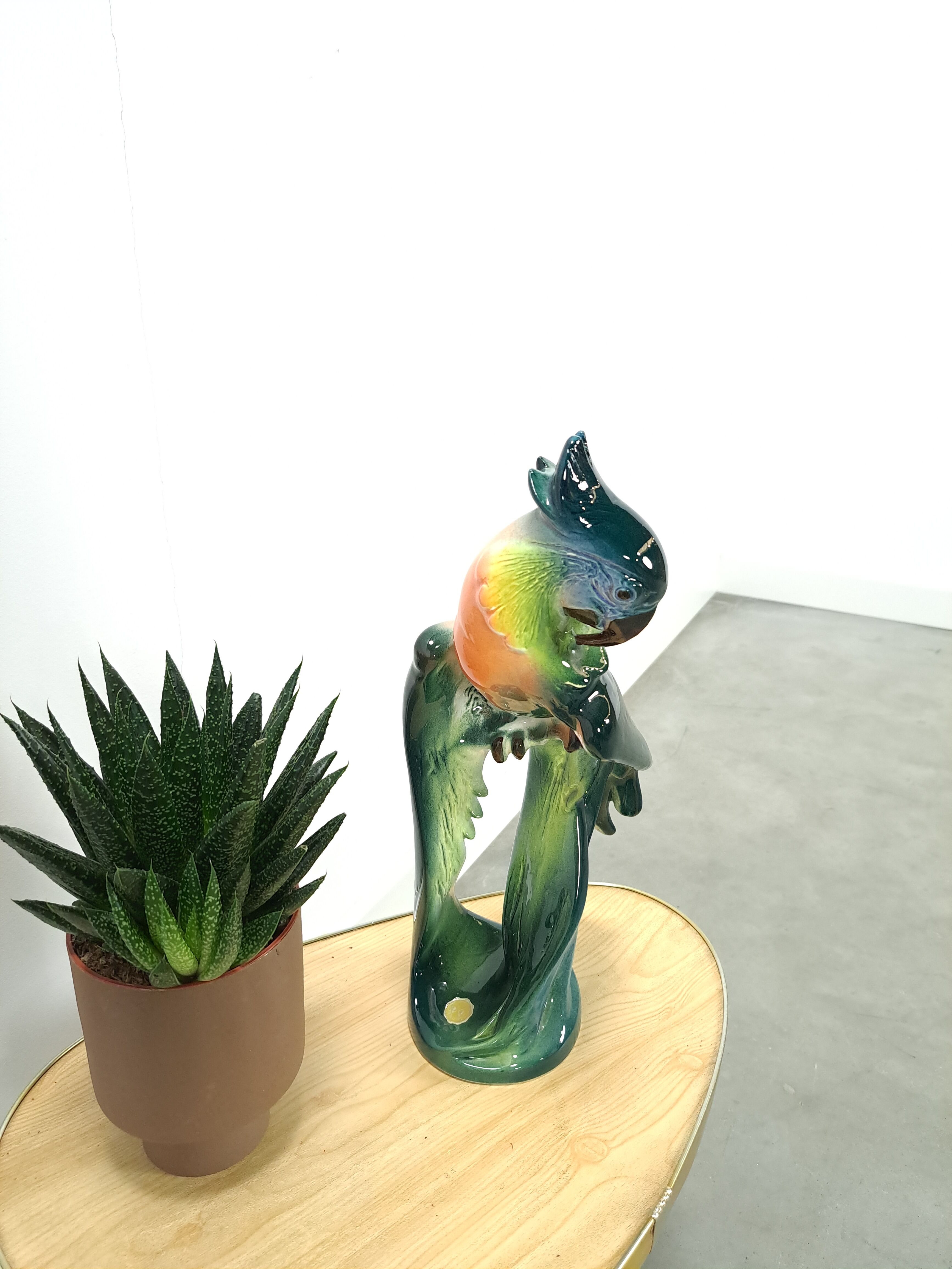 Porcelain statue cockatoo vintage