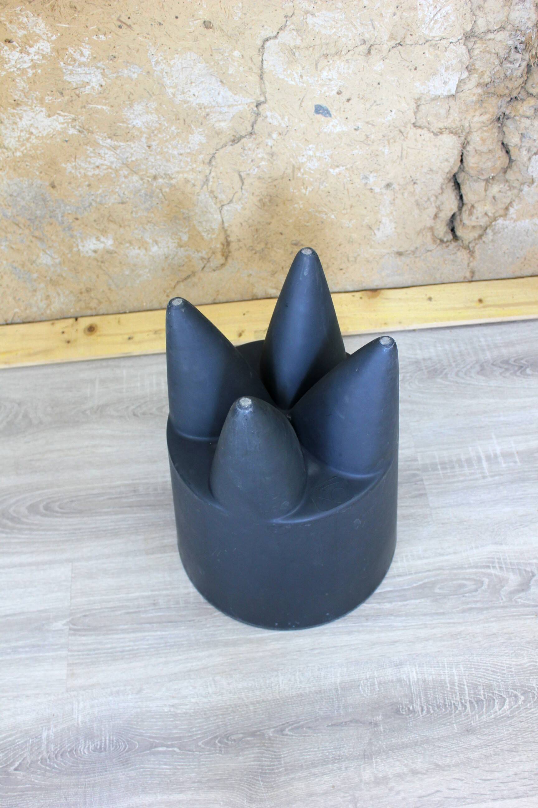Stool or black Ubu bedside table by Philippe Starck vintage 1990s dent