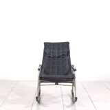 Foldable rocking chair by Takeshi Nii