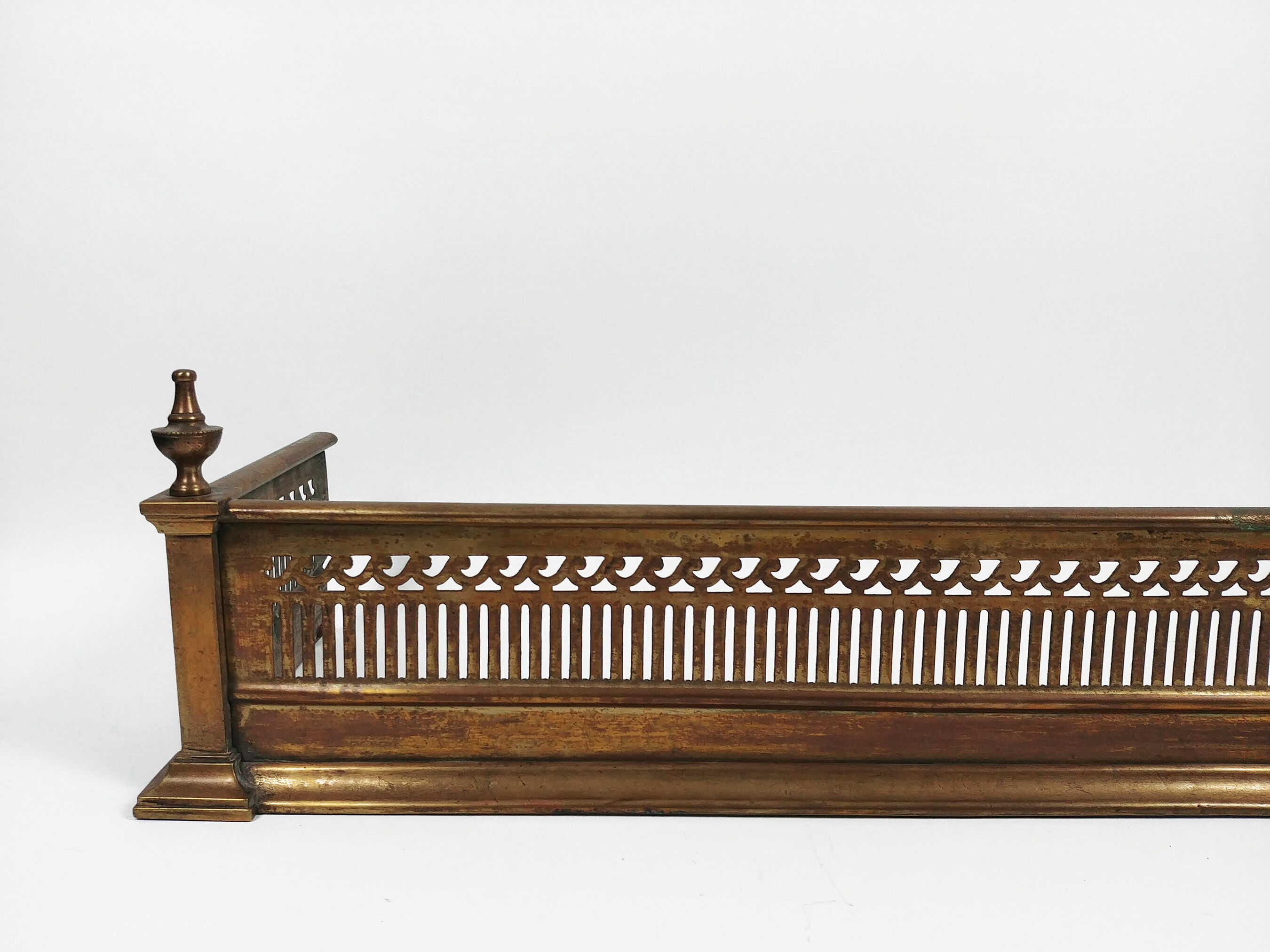 Foyer bar for gilded bronze fireplace, Empire era. 19th century.