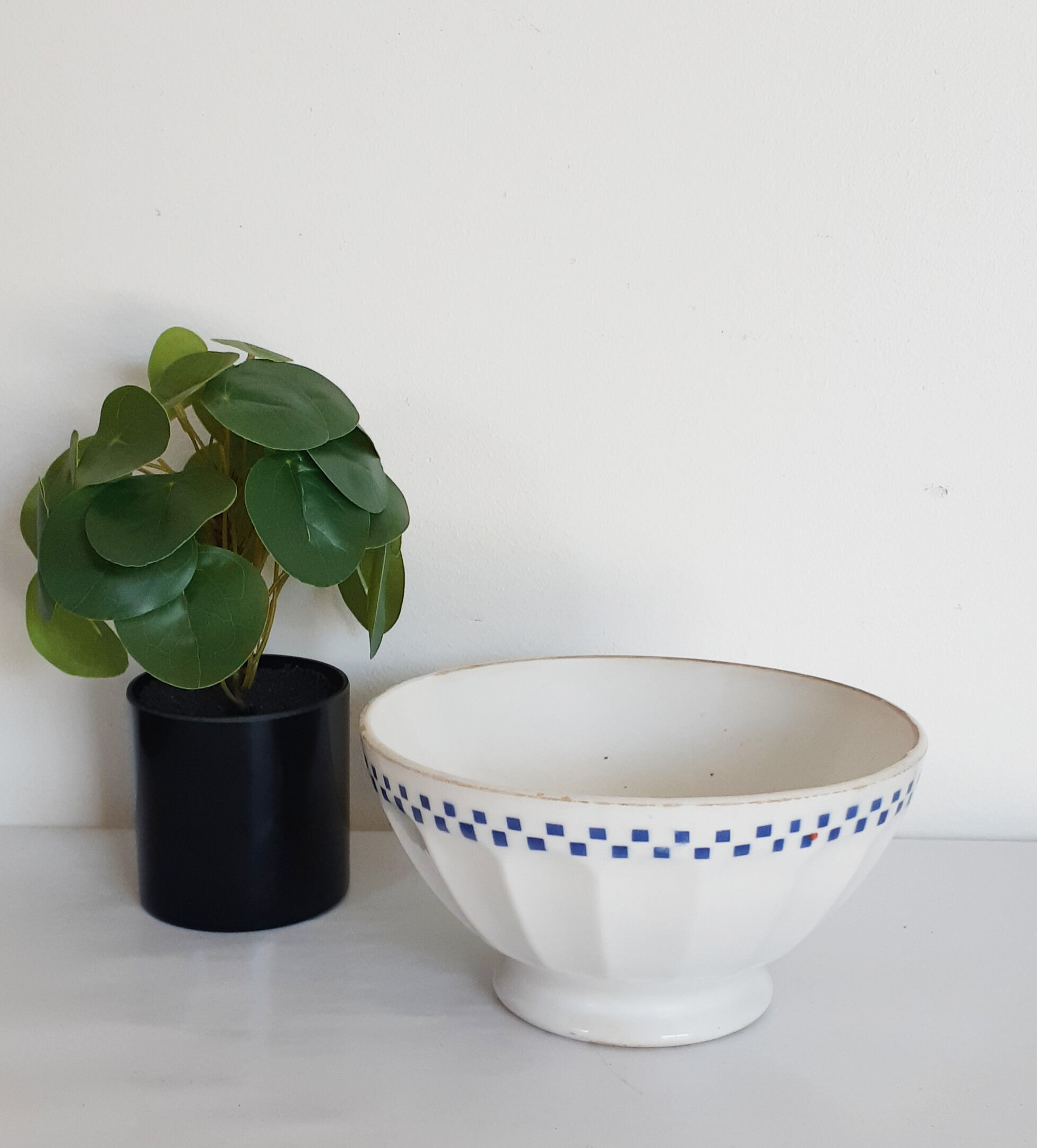 Old pedestal bowl