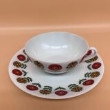 4 porcelain cups 1970