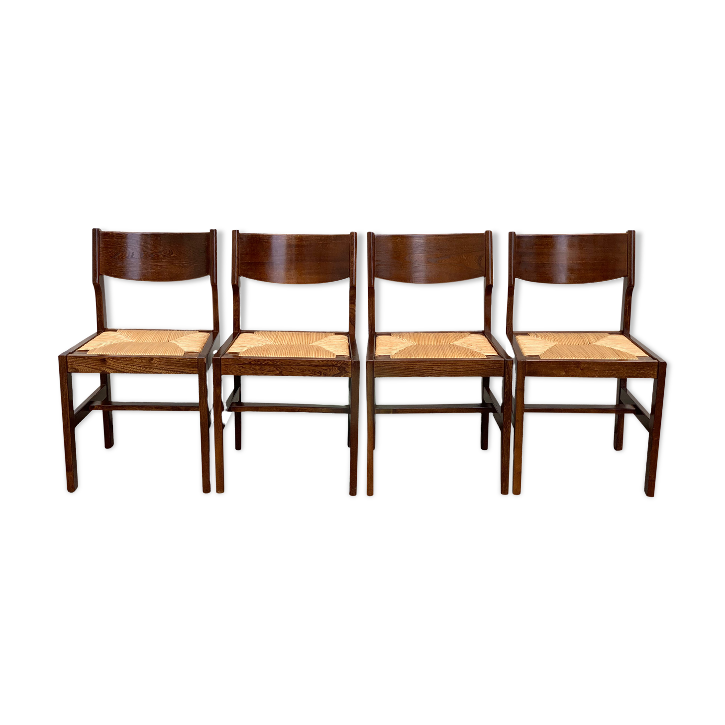 Mulched chairs in vintage solid elm 1960