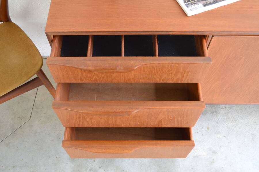 Enfilade by McIntosh 201.5 cm