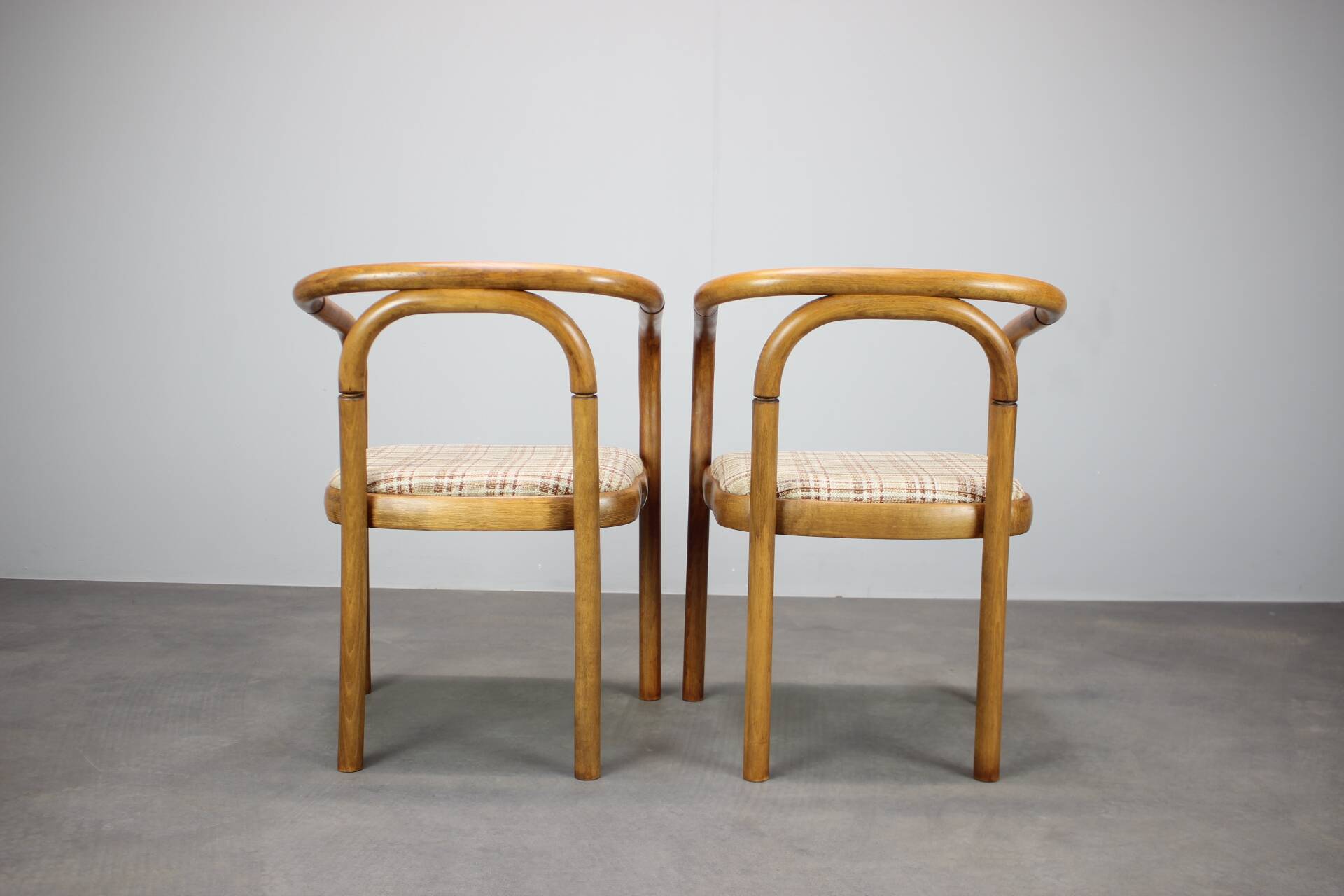 Set of bentwood chairs from the 1980s by Antonín Šuman for TON, Czechoslovakia.