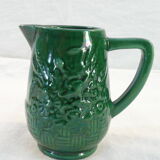 Pichet vert vintage en faience de St clement decor de panier fleuri