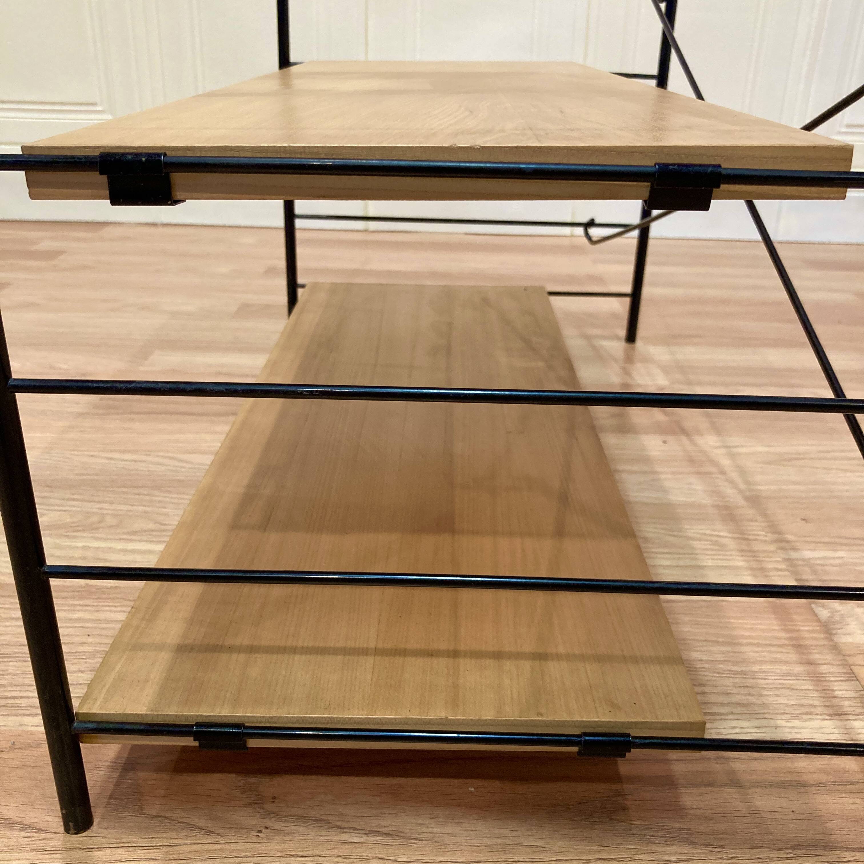 Étagère modulable métal et bois design scandinave 1960.