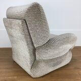 Space age 70's armrests and velvet