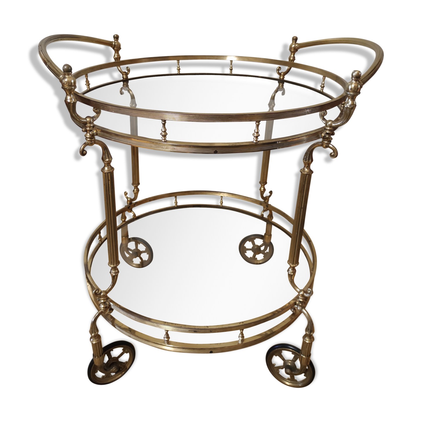 Serving table