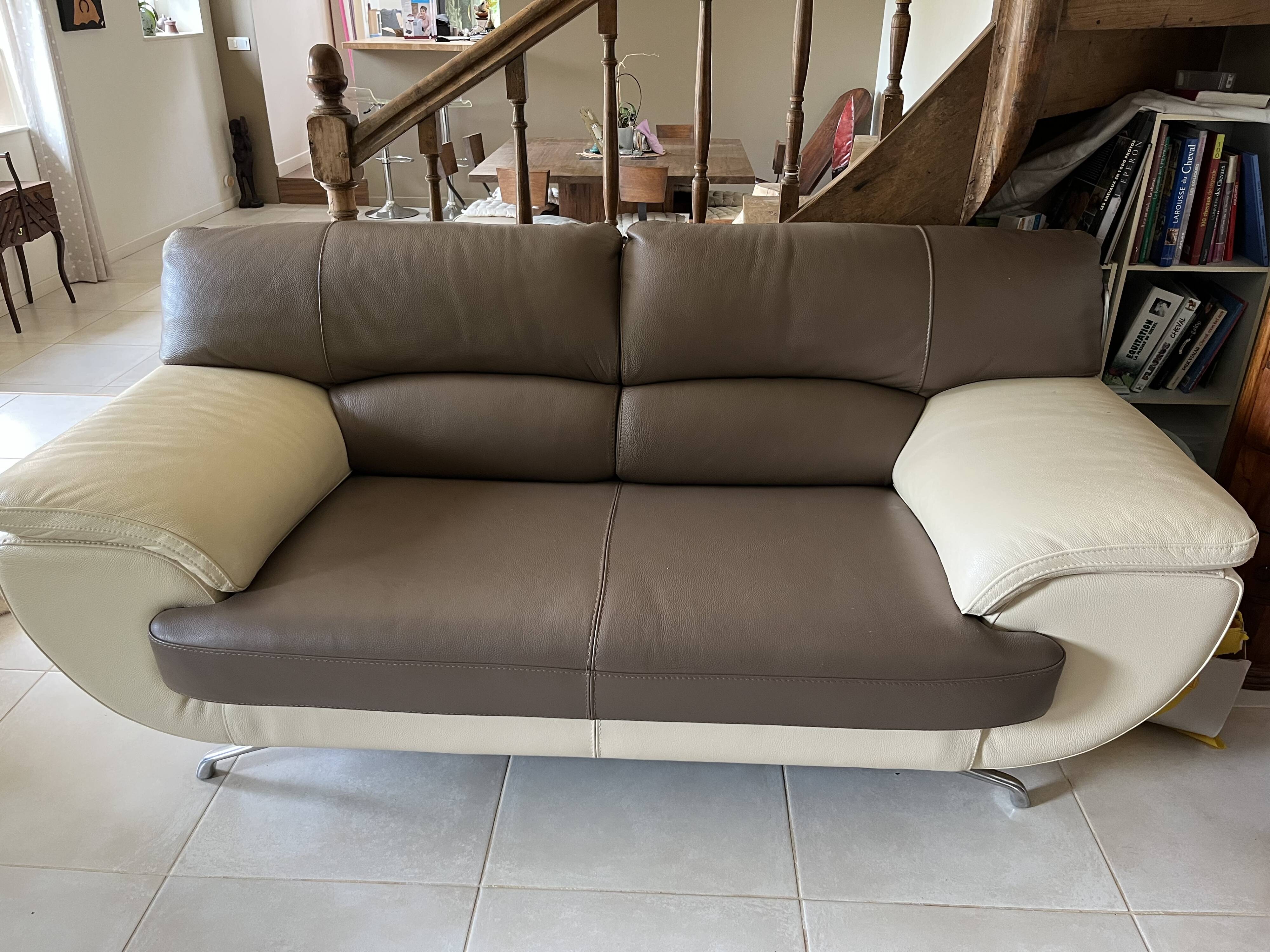 Leather sofa 3-seater and 2-seater