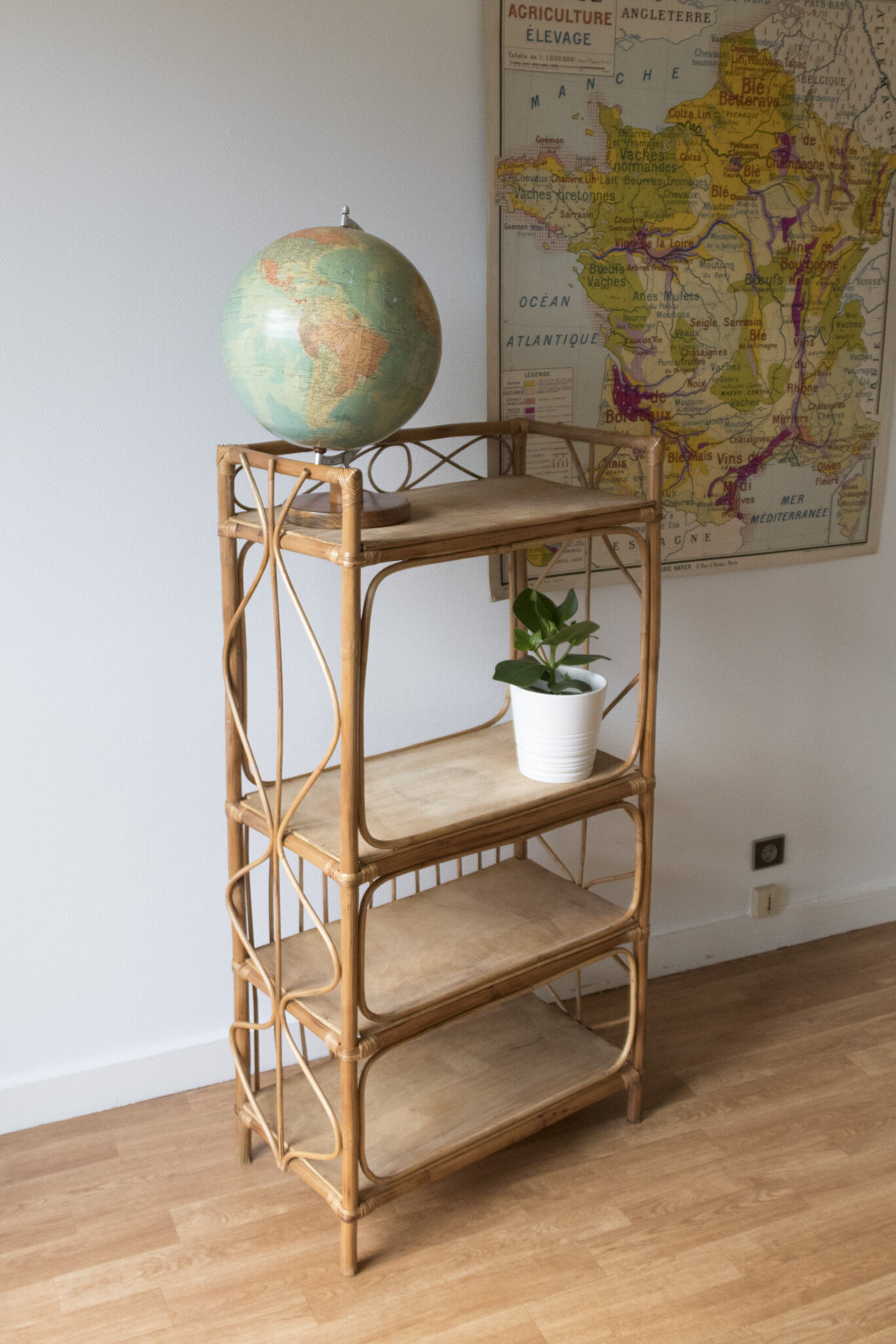 Etagère rotin et bois
