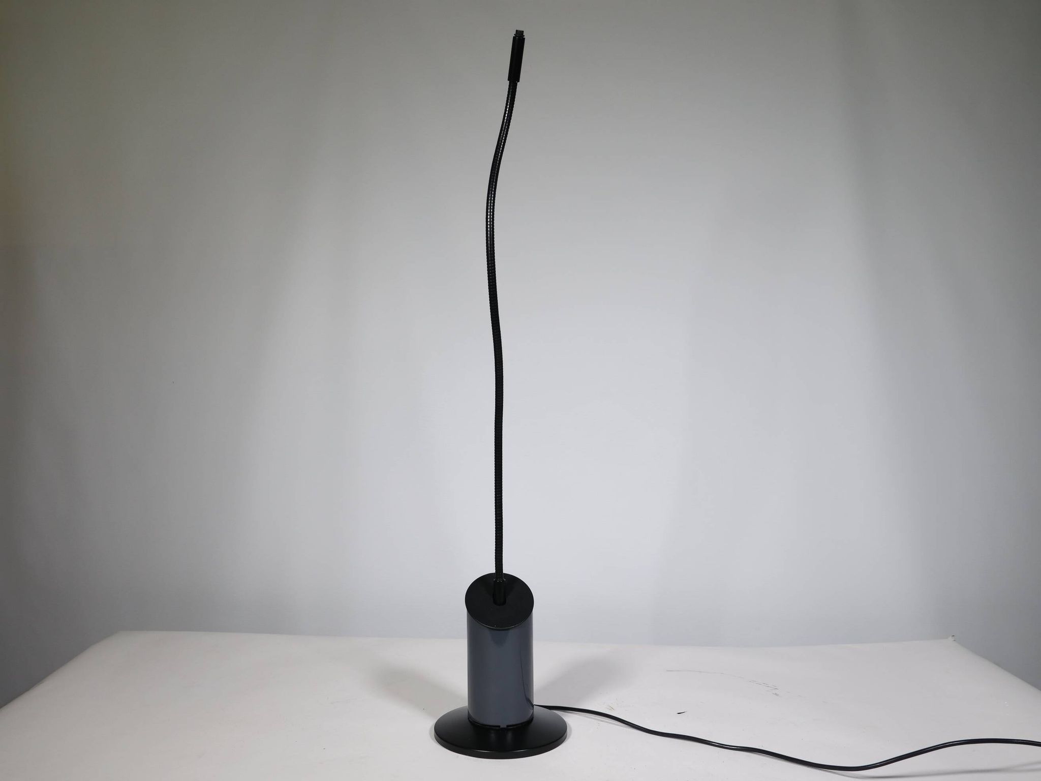 Lampe de table postmoderne Zed par Tommaso Cimini pour Lumina, années 1980.
