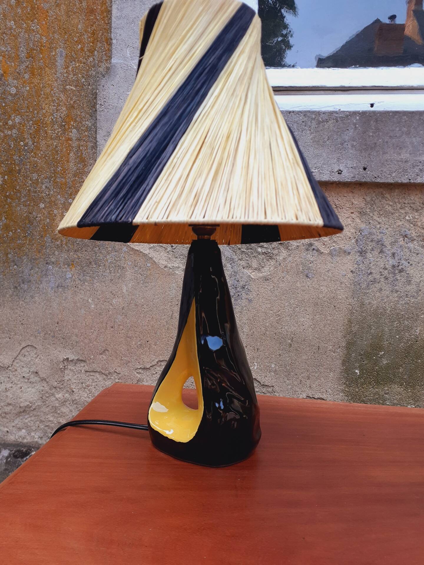 Ceramic lamp from the 1960s