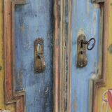 Armoire de mariée peinte d'art populaire