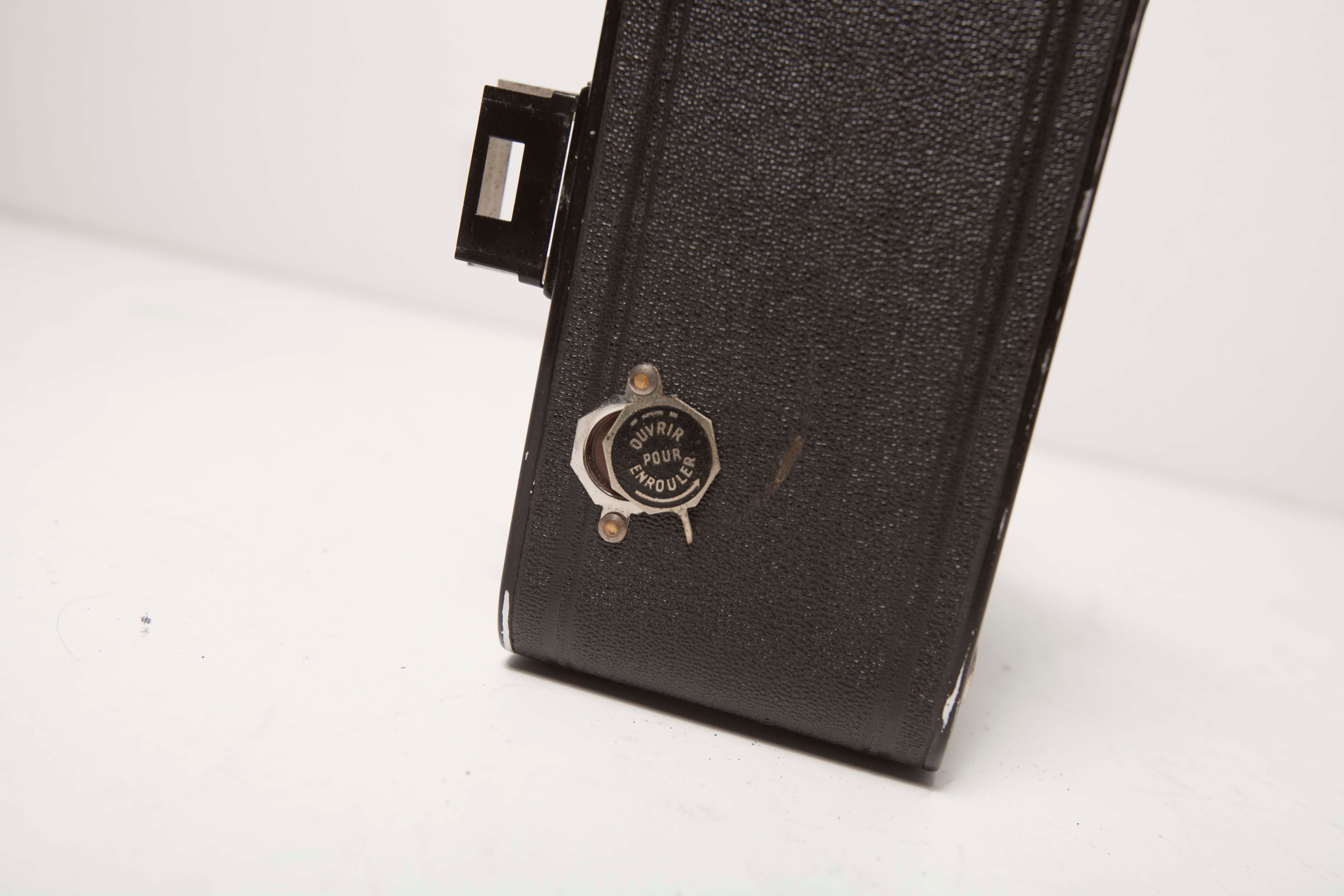 Camera pleases 1930 with photo foot