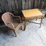 Anciens Fauteuil & Bureau Pour Enfant