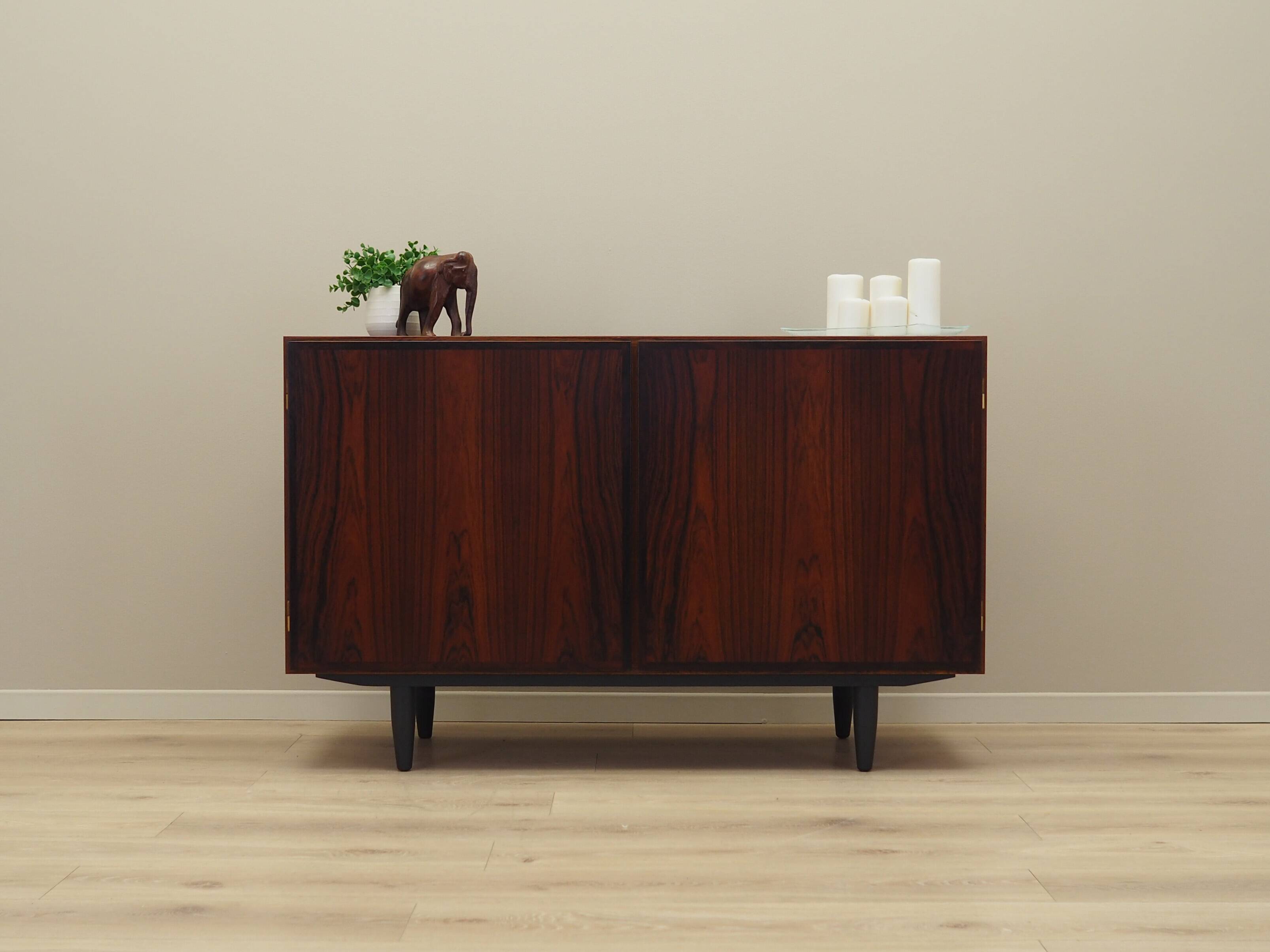 Rosewood cabinet, Danish design, 1970s, manufactured by Omann Jun