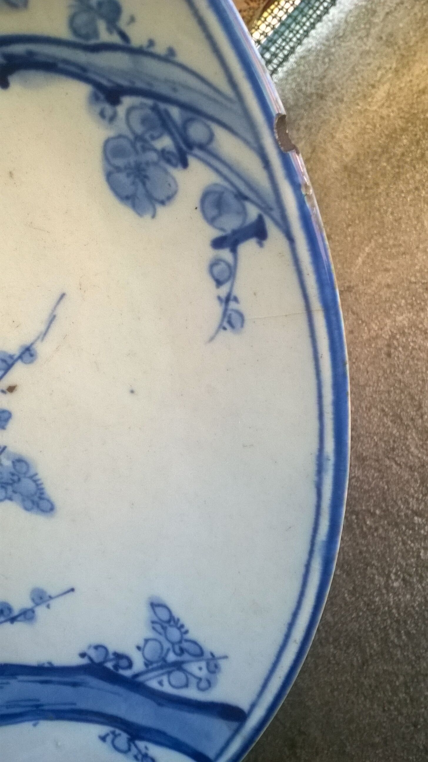 Ancient plate in arita porcelain, Japan