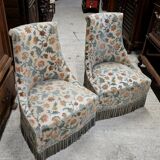 Pair of crapaud armchairs / Napoleon III – floral fabric – fringed skirt