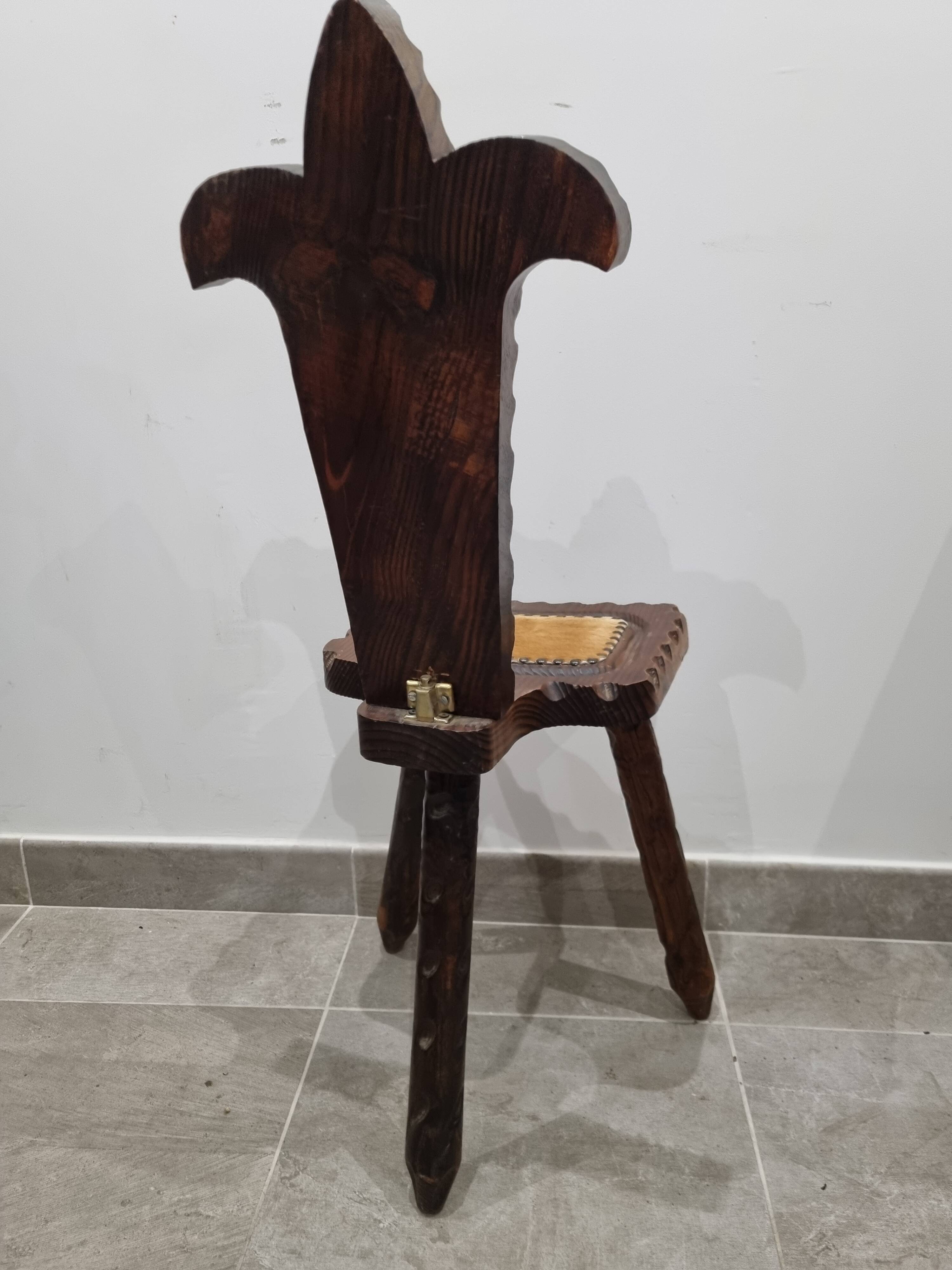 Folk art tripod chair