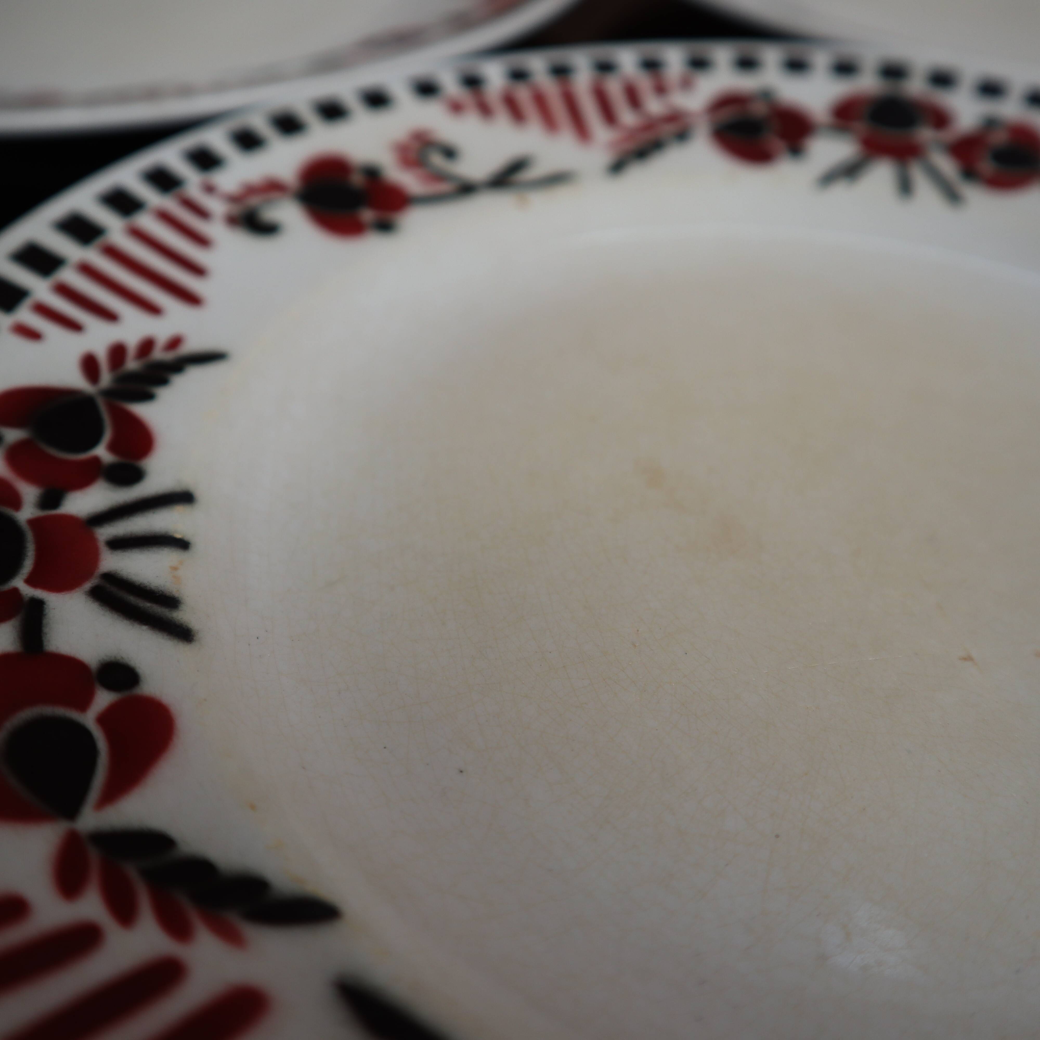 5 Flat plates Terre de Fer model "Damascus" Moulin des Loups and Hamage