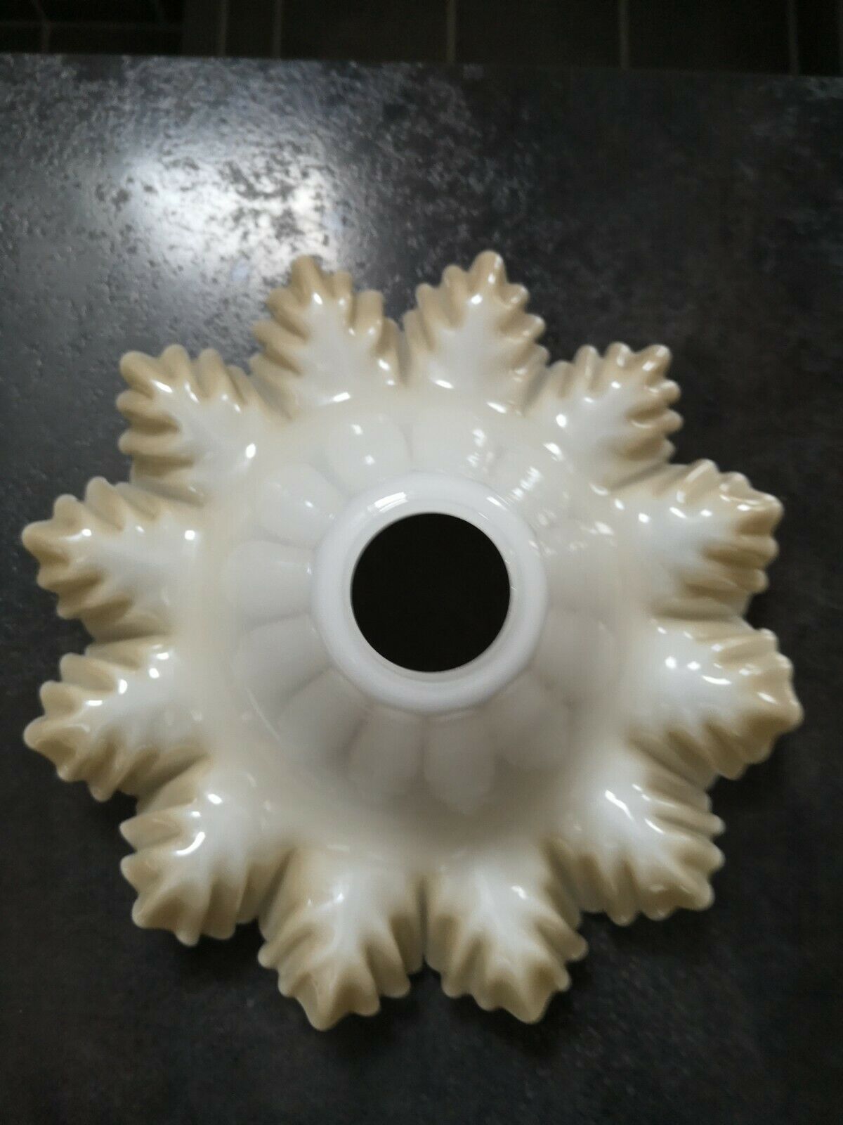 Abat jour dentelle opaline blanc/beige dentelé monte/baisse 30/40'