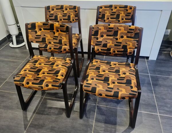 Lot de 4 chaises traineau Baumann, années 1970