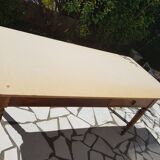 Farm table